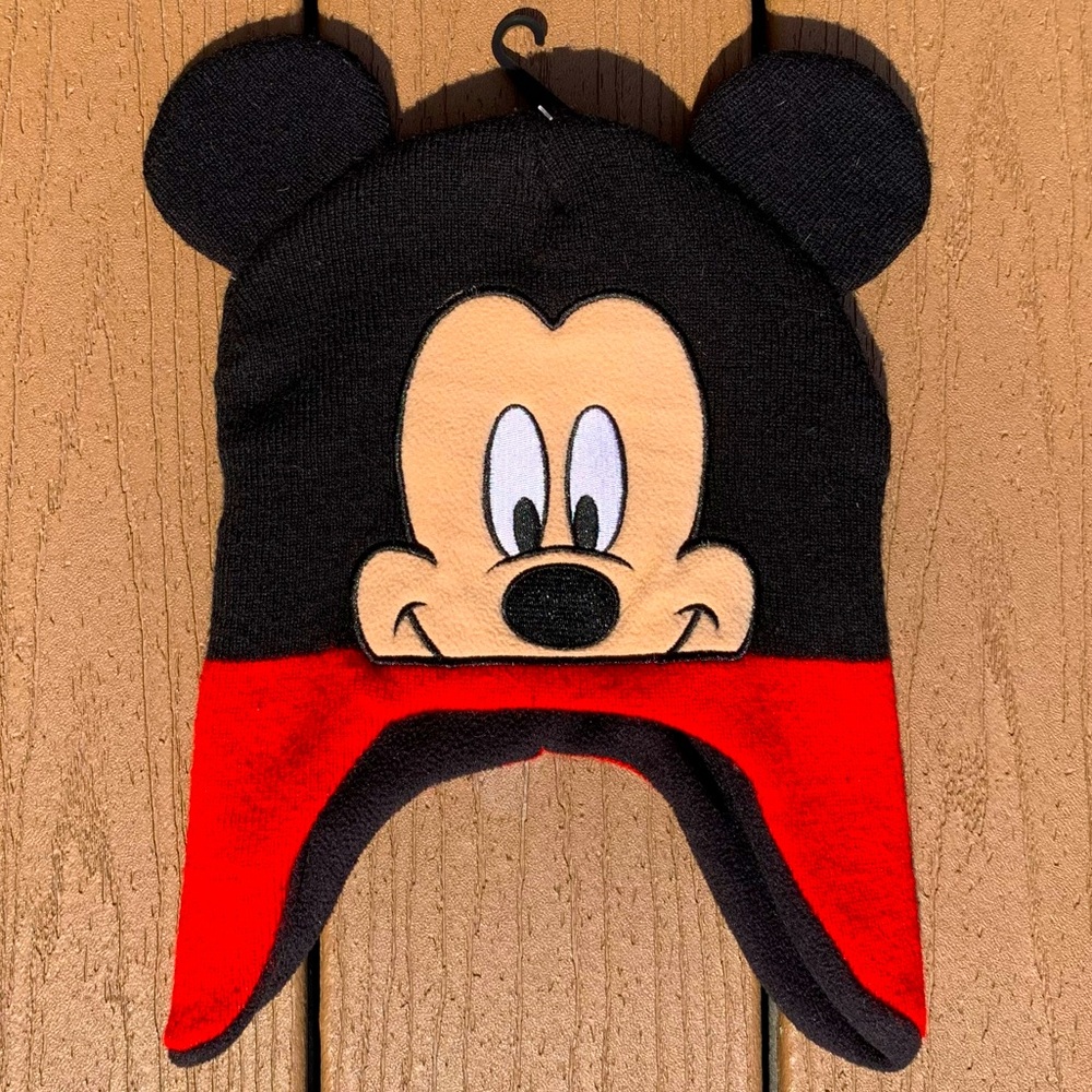 DISNEY AUTHENTIC MICKEY MOUSE KIDS KNIT HAT CAP NWOTS